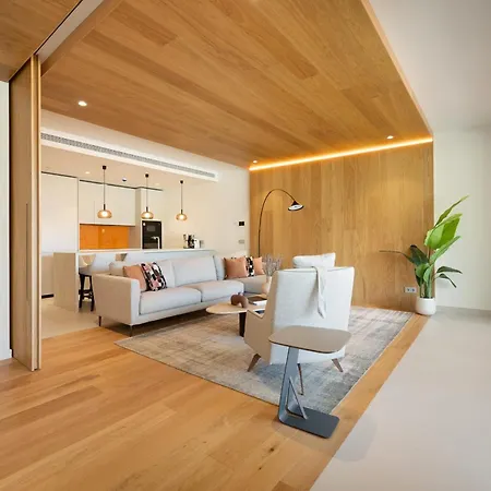 Luxury 2-bedroom With Panoramic Sea Views In Reserva Del Higueron *